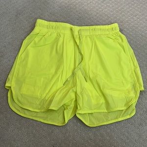 BuffBunny Flo shorts